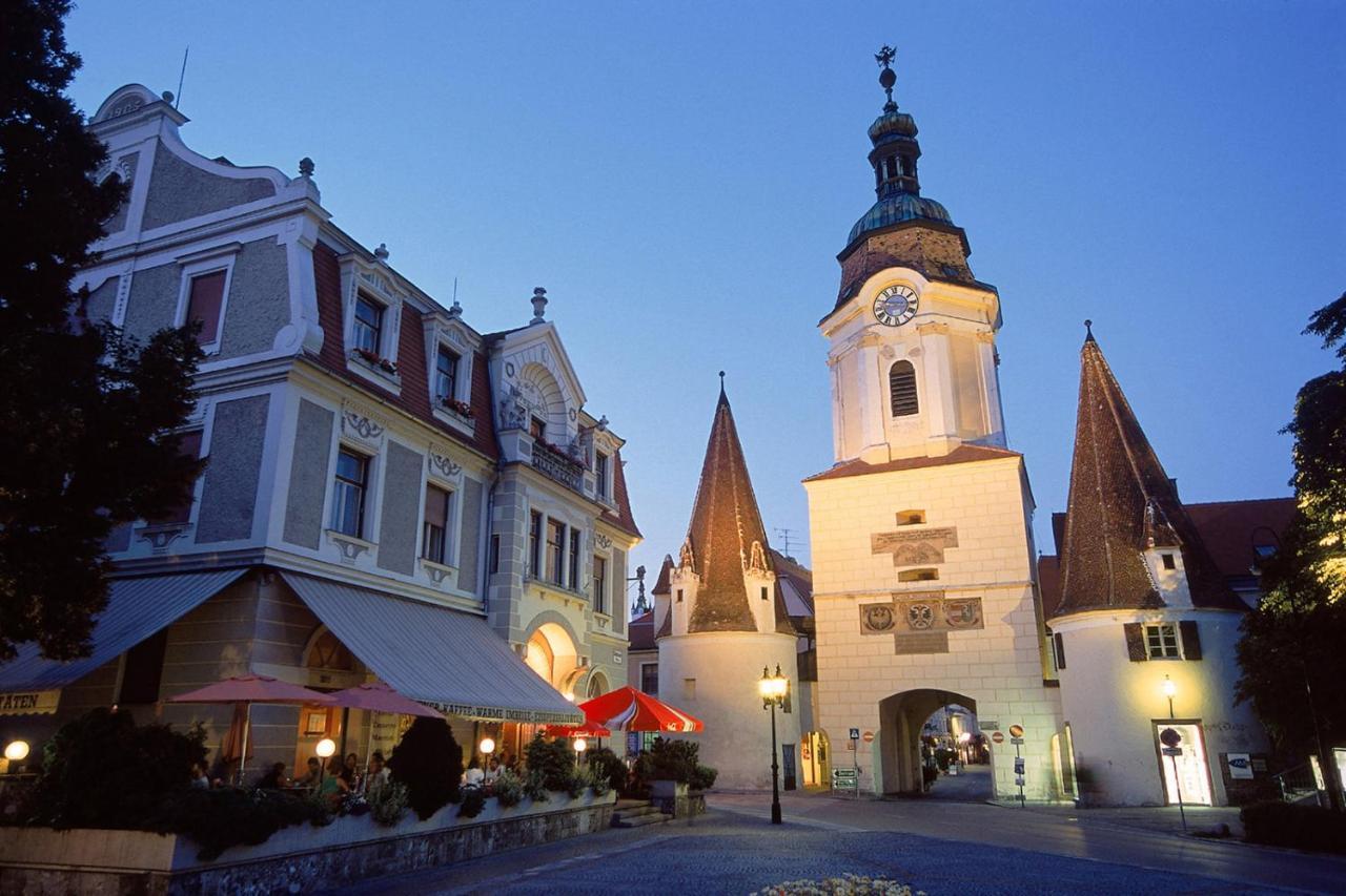 Hotel Gaestehaus Familie Trachsler Rohrendorf bei Krems Esterno foto